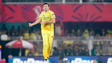 Dian Forrester named replacement for injured Jamie Overton